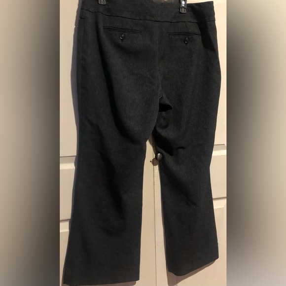 Women’s The Limited Collection Wide Leg With Flare Ankle Gray Trousers Size 14 - Picture 3 of 12